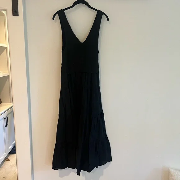 En Saison Dresses | En Saison Black Tiered V Neck Dress Size S | Color: Black | Size: S | Kellym1008's Closet